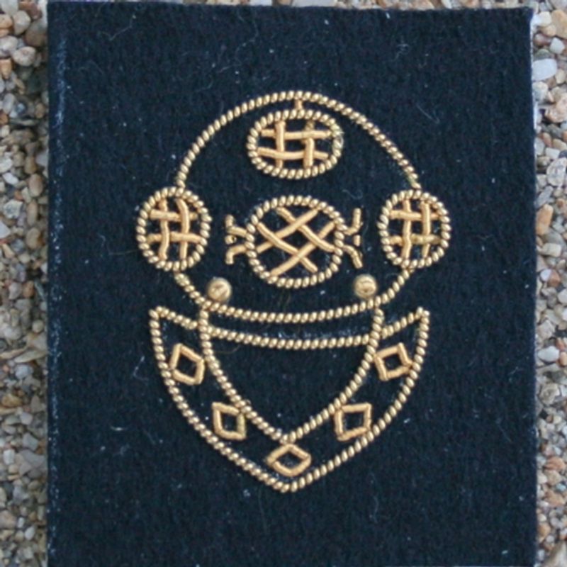 BRANSJEMERKE/SJØ/GULL/SLANGE-HJELMDYKKER