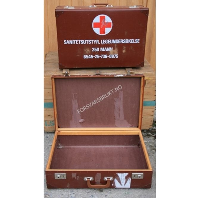 Hovedbilde KUFFERT/ SANITETSUTSTYR